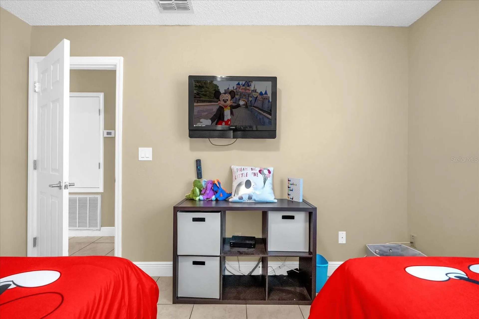 2737 N Poinciana Boulevard Kissimmee FL 34746