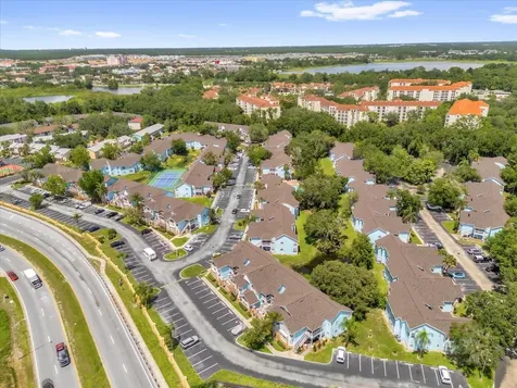 2737 N Poinciana Boulevard Kissimmee FL 34746