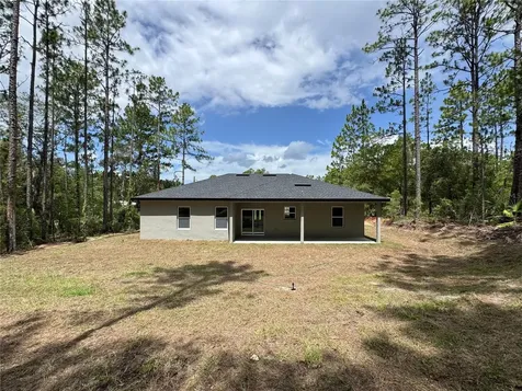 7687 N Quibble Avenue Dunnellon FL 34434