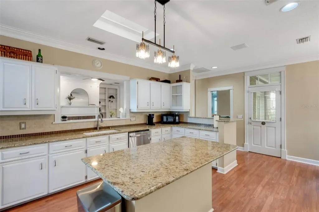 1018 E Highland Drive Lakeland FL 33813