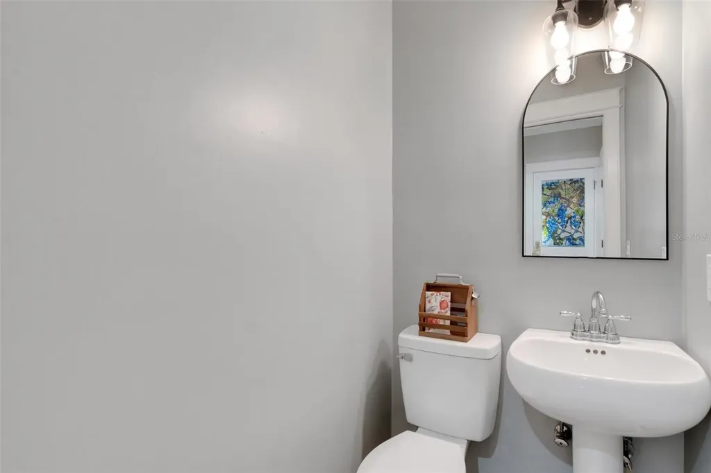 1018 E Highland Drive Lakeland FL 33813