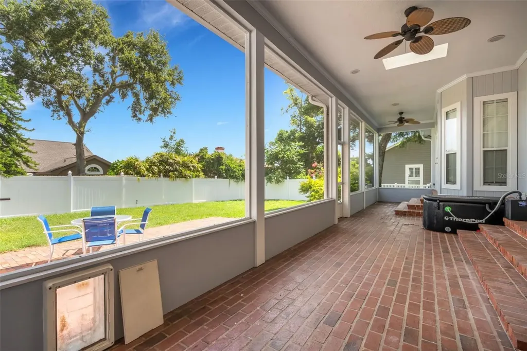 1018 E Highland Drive Lakeland FL 33813