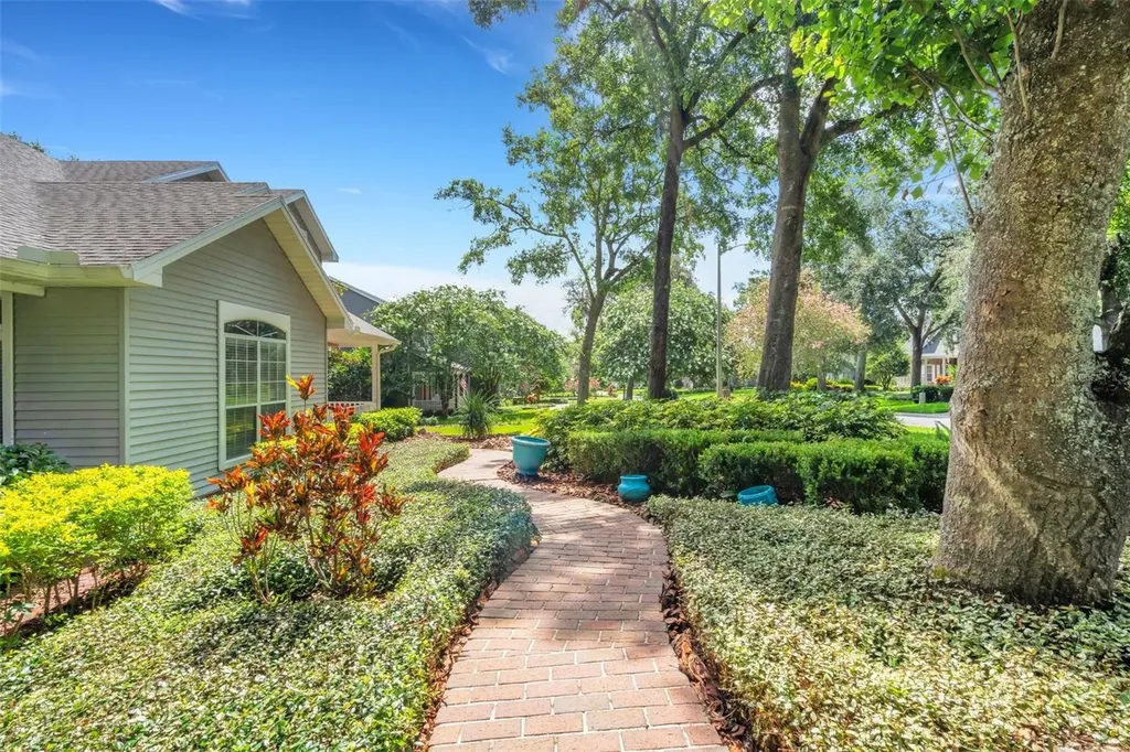 1018 E Highland Drive Lakeland FL 33813