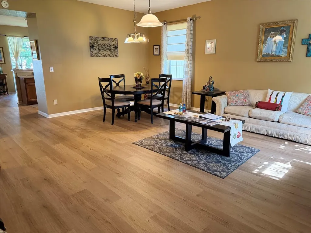 4735 Red Pine Way Wesley Chapel FL 33545