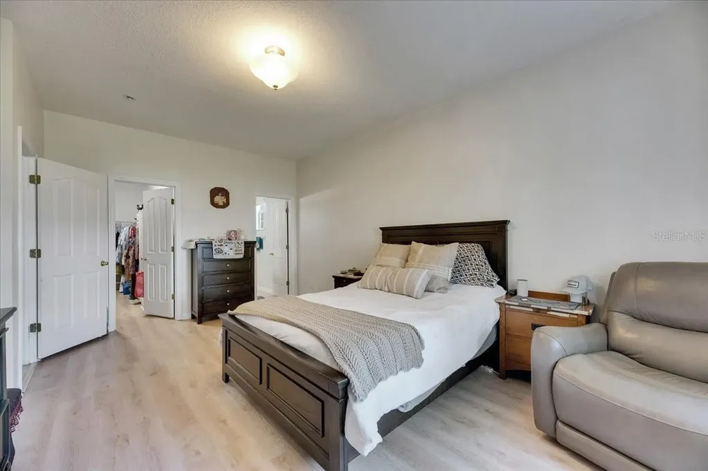 4735 Red Pine Way Wesley Chapel FL 33545