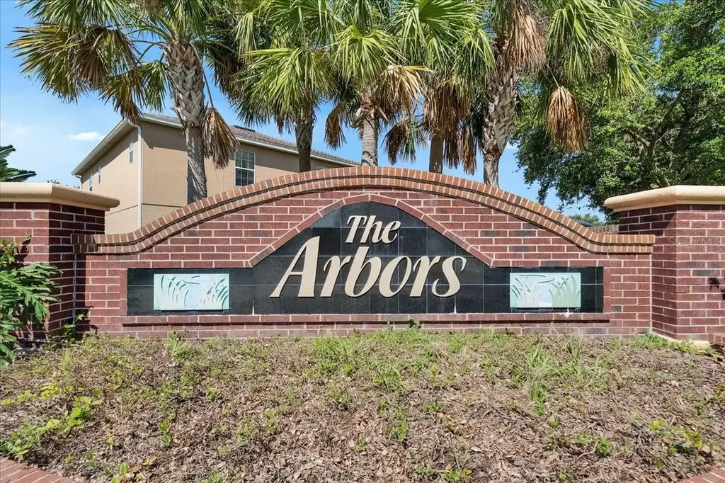 4735 Red Pine Way Wesley Chapel FL 33545