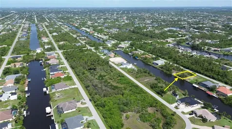 15656 Aldama Circle Port Charlotte FL 33981