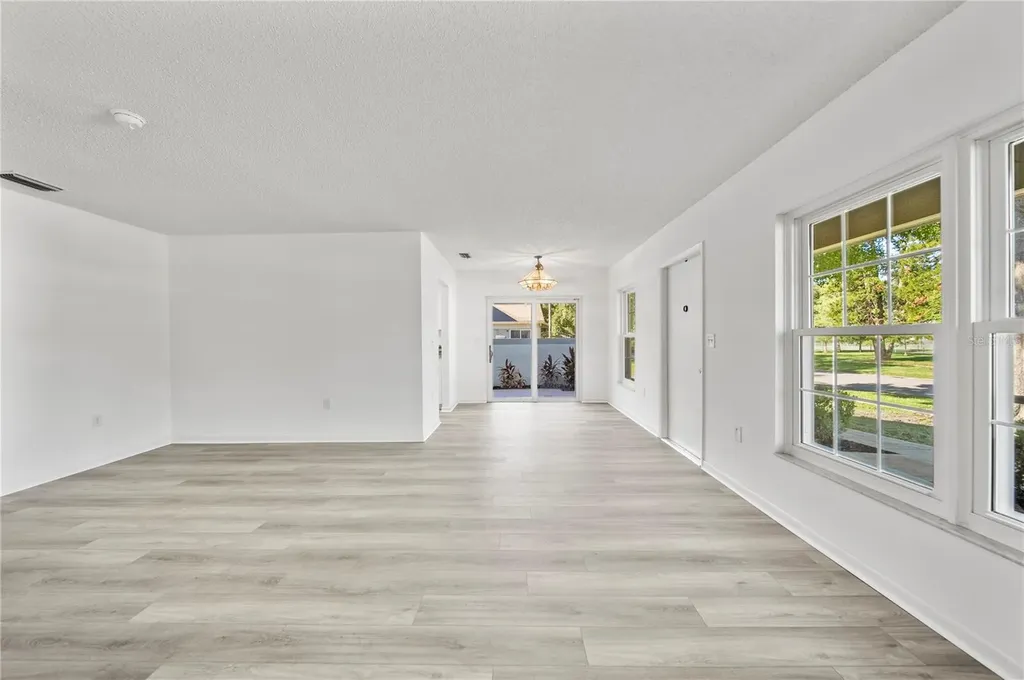 11799 Raintree Drive Temple Terrace FL 33617