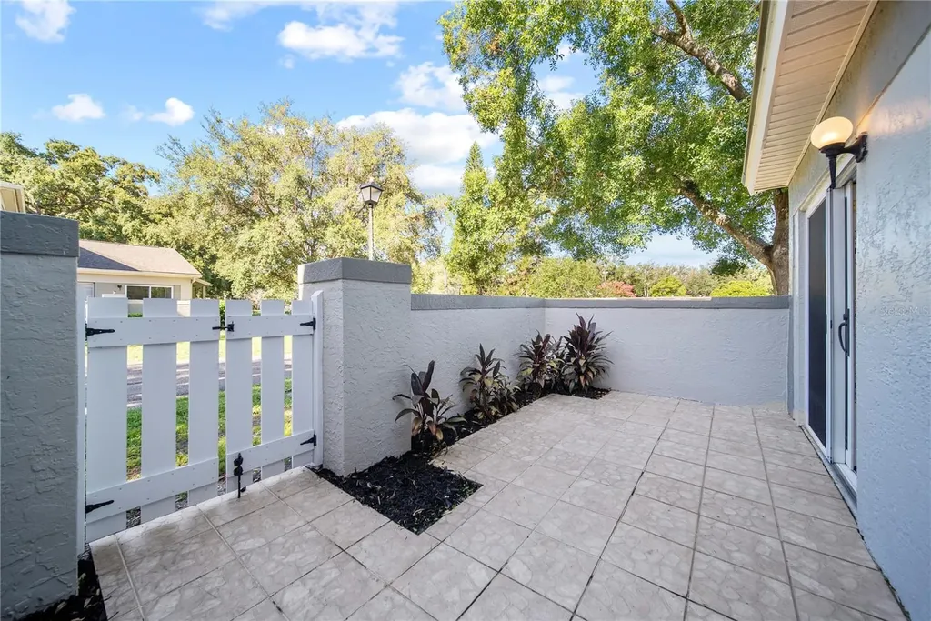 11799 Raintree Drive Temple Terrace FL 33617