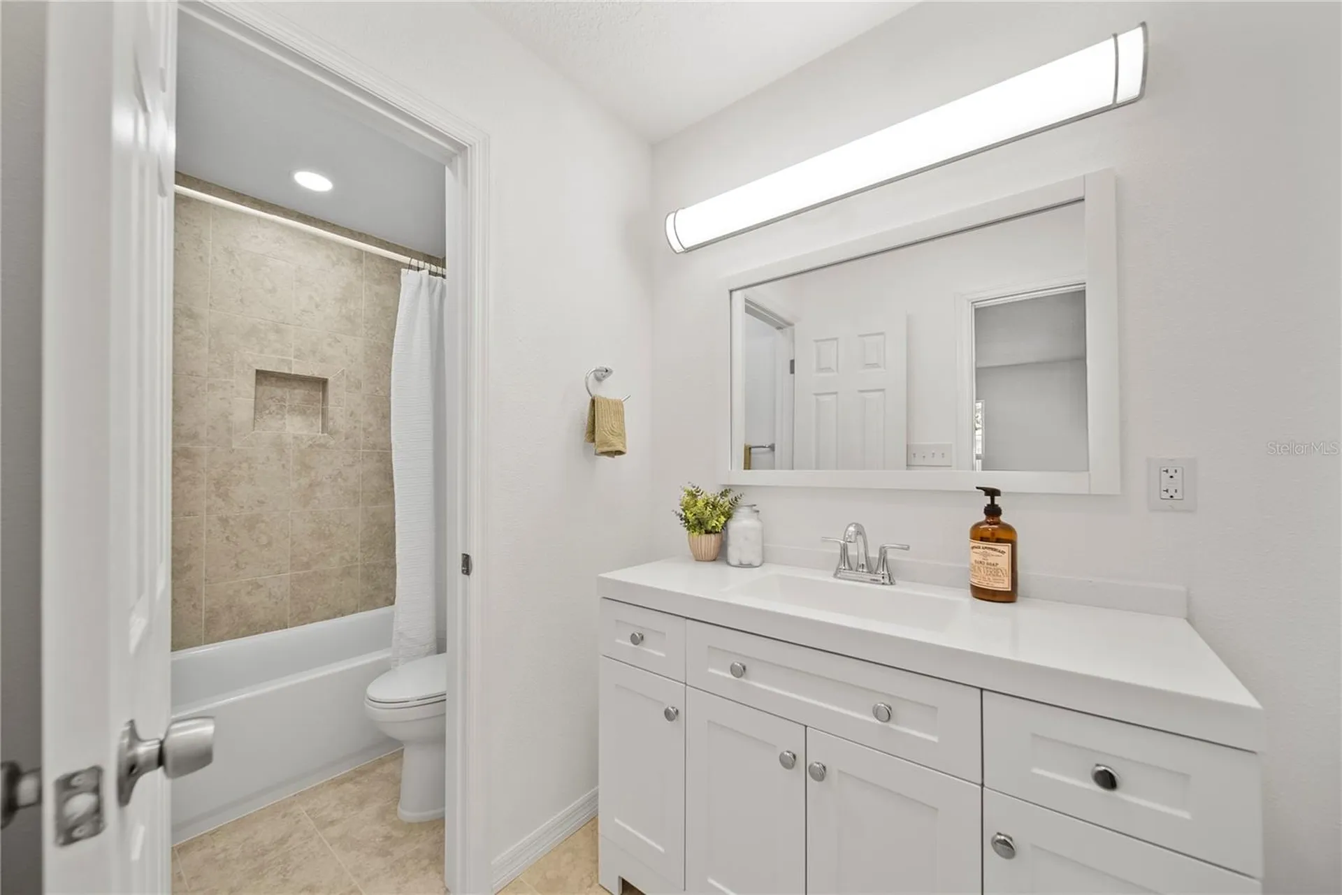11799 Raintree Drive Temple Terrace FL 33617