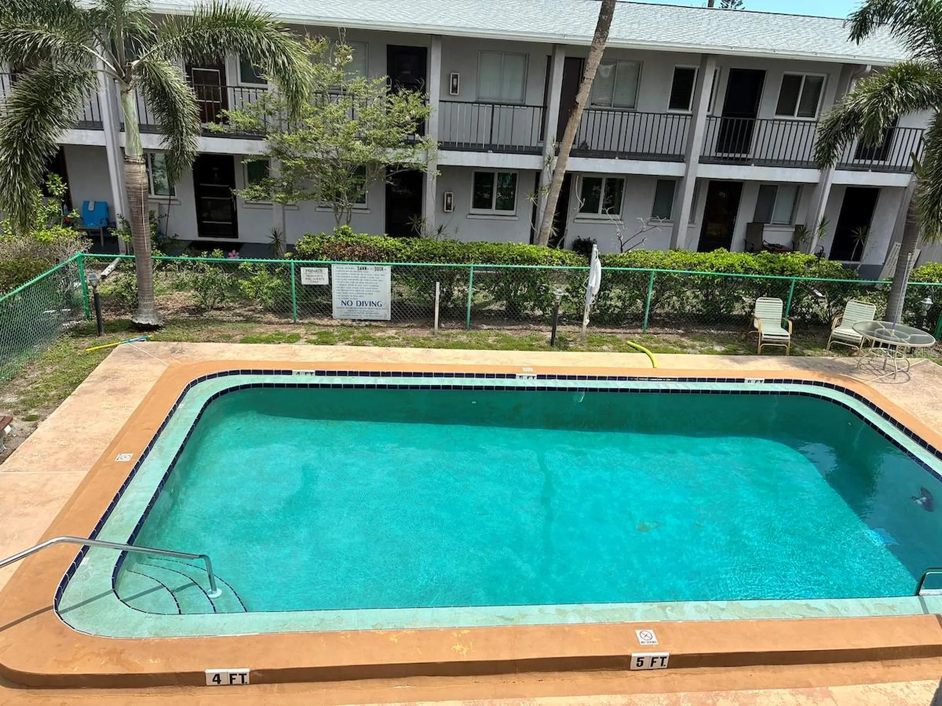 3101 Bee Ridge Road Sarasota FL 34239