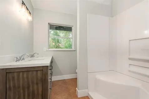 4085 Cypress Bend Geneva FL 32732