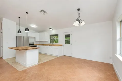 4085 Cypress Bend Geneva FL 32732