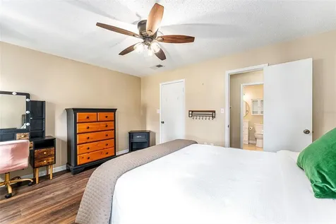 2838 SW 14th Drive Gainesville FL 32608
