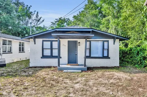 2107 Hollywood Avenue Eustis FL 32726