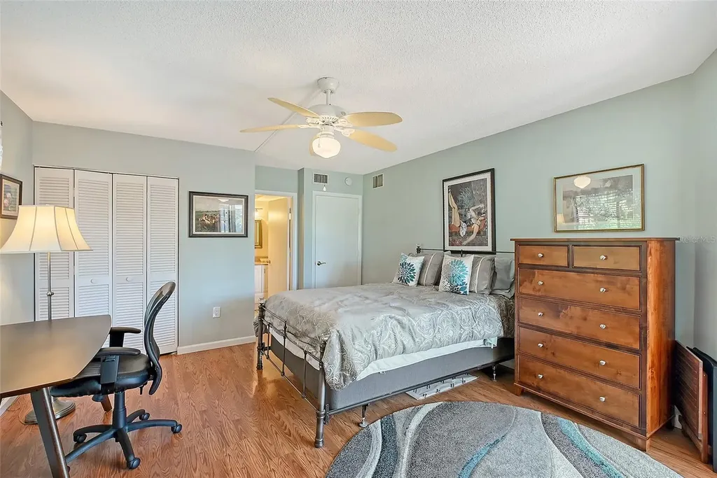 6472 Seagull Drive Bradenton FL 34210
