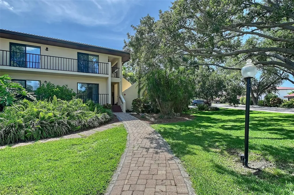 6472 Seagull Drive Bradenton FL 34210