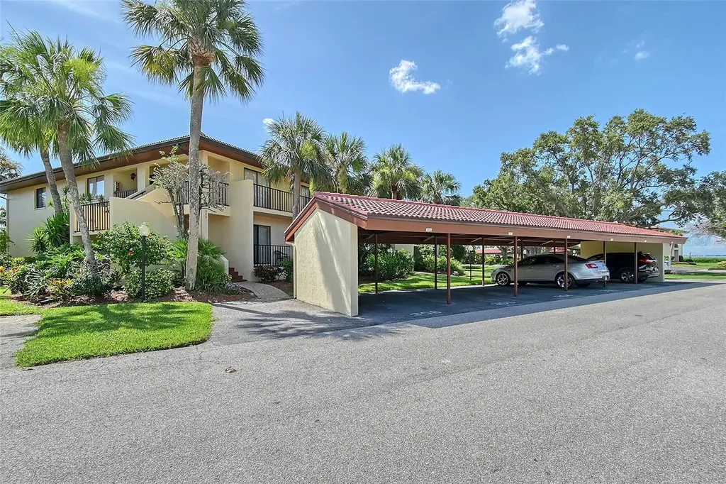 6472 Seagull Drive Bradenton FL 34210