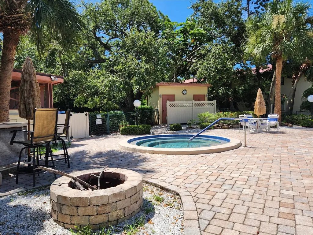 6472 Seagull Drive Bradenton FL 34210
