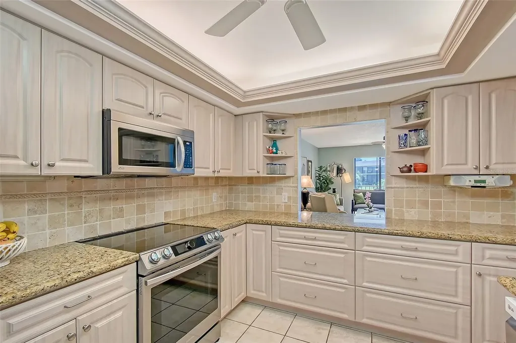 6472 Seagull Drive Bradenton FL 34210