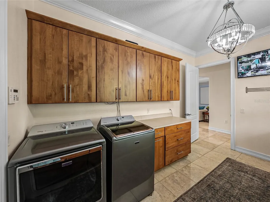 7427 20th Street Zephyrhills FL 33540