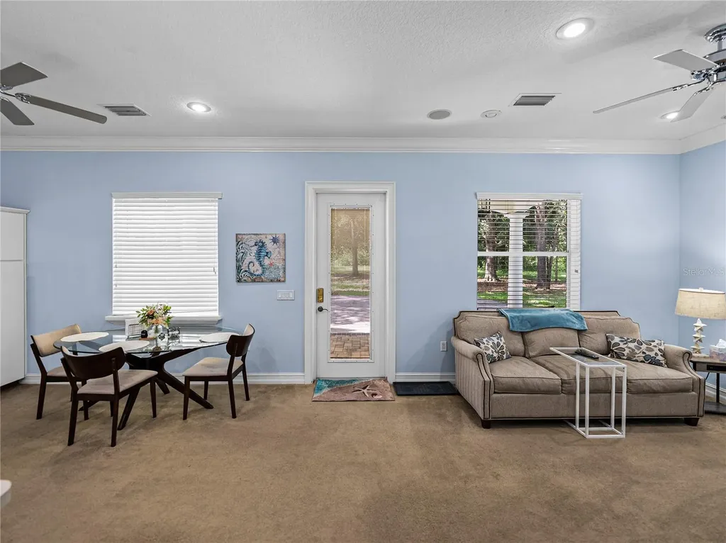 7427 20th Street Zephyrhills FL 33540