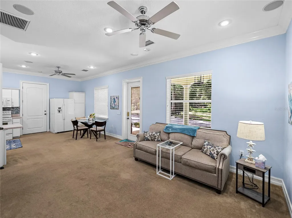 7427 20th Street Zephyrhills FL 33540