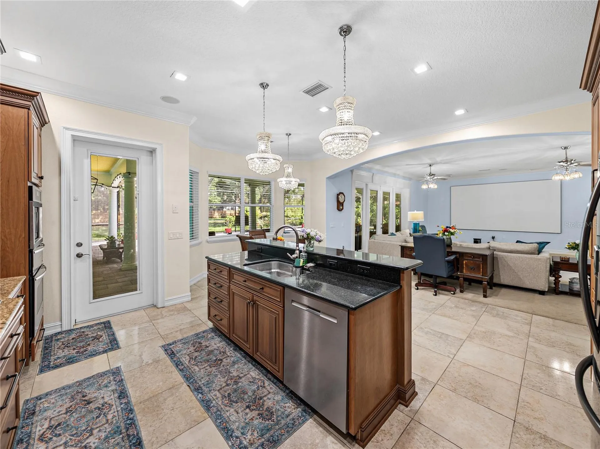 7427 20th Street Zephyrhills FL 33540
