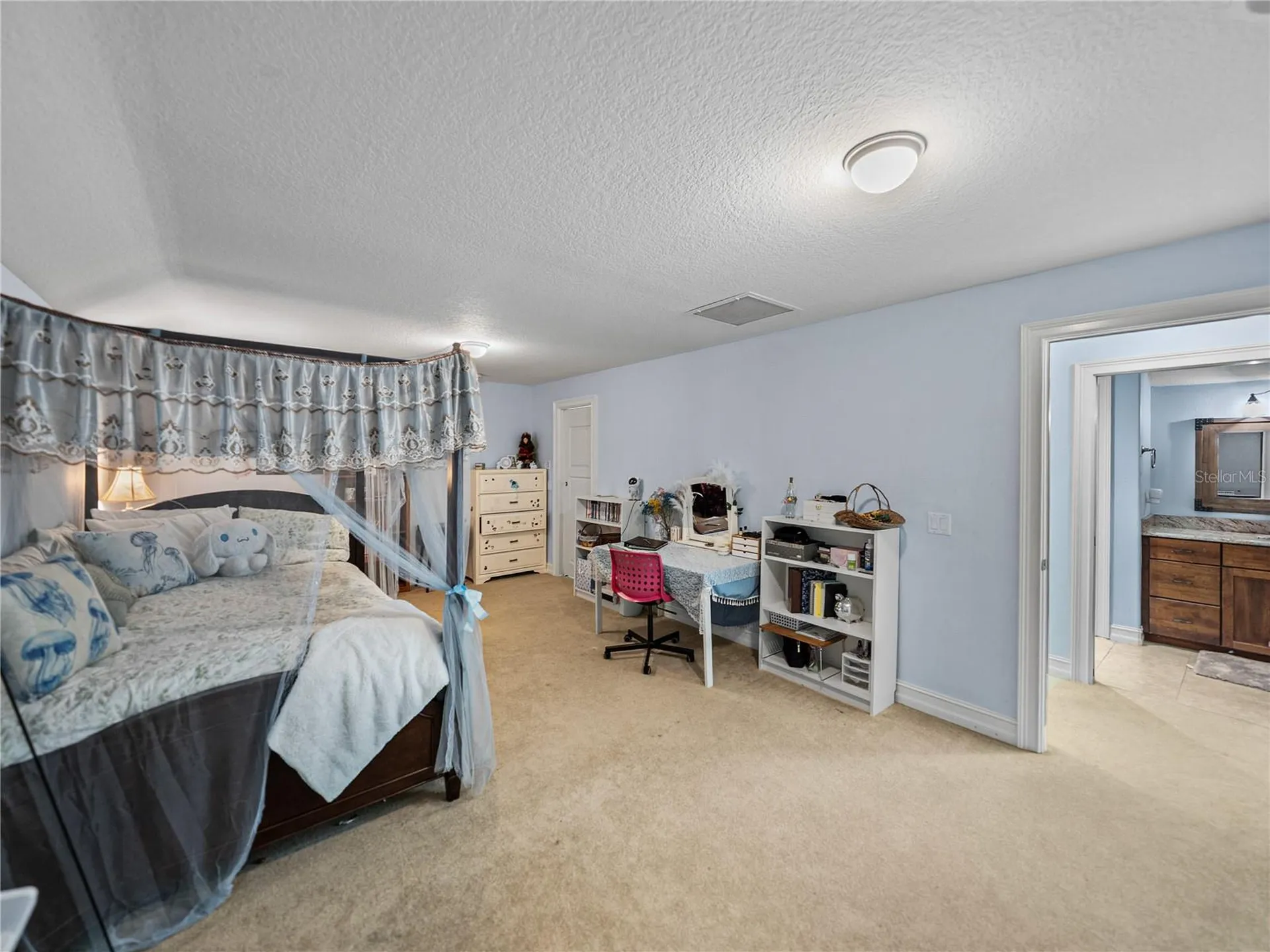 7427 20th Street Zephyrhills FL 33540