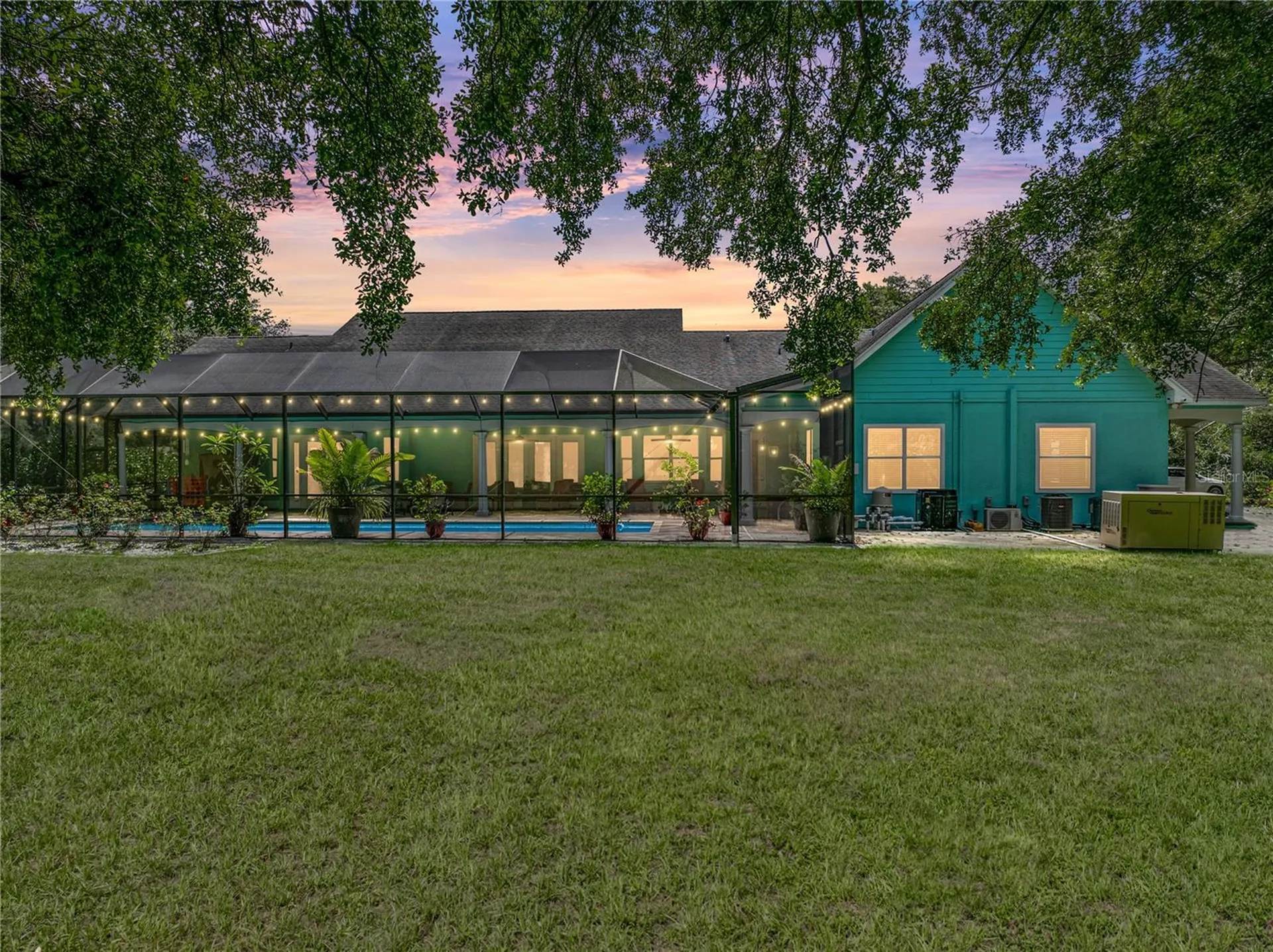 7427 20th Street Zephyrhills FL 33540