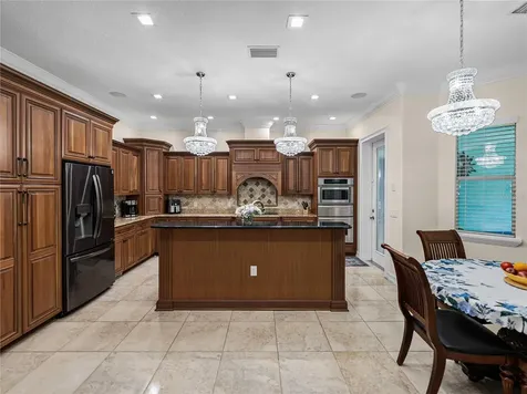 7427 20th Street Zephyrhills FL 33540