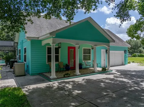 7427 20th Street Zephyrhills FL 33540