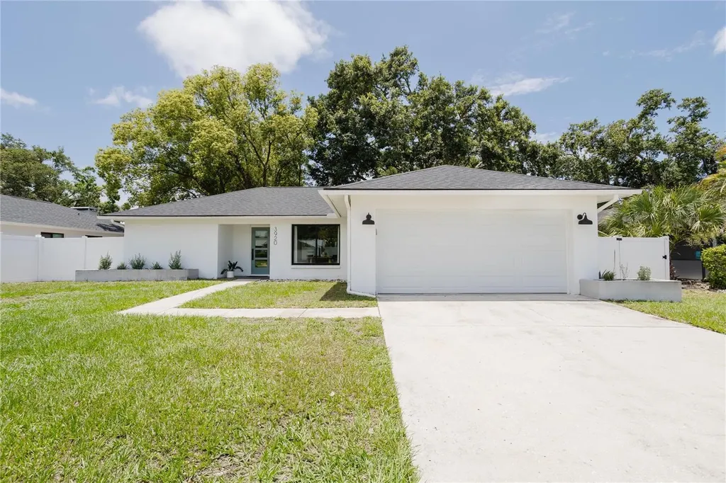 3920 Basswood Drive Sarasota FL 34232