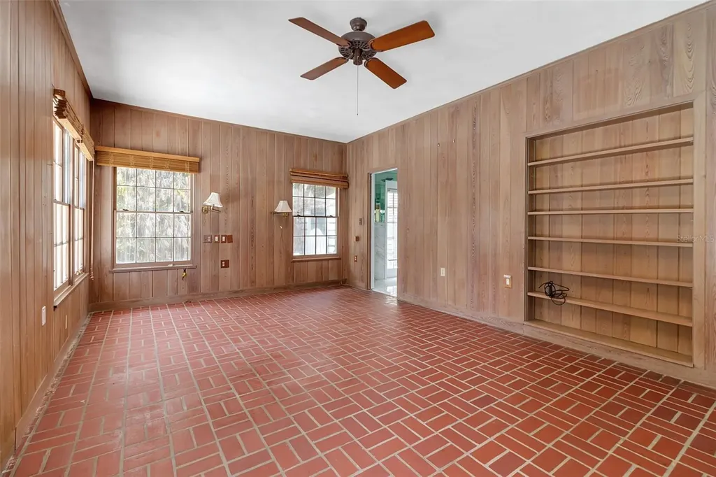 259 S Polk Drive Sarasota FL 34236