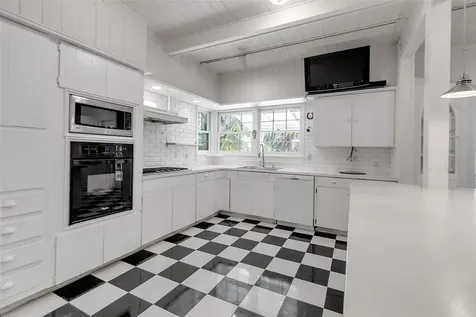 259 S Polk Drive Sarasota FL 34236