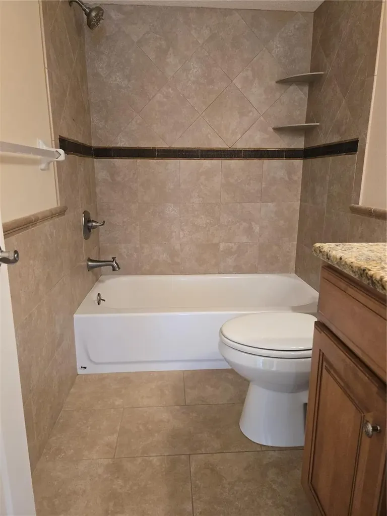 2606 29th Ave W Bradenton FL 34205