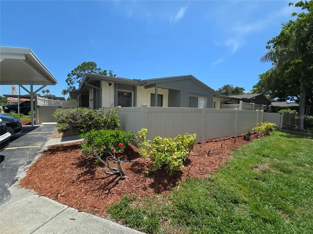 2606 29th Ave W Bradenton FL 34205