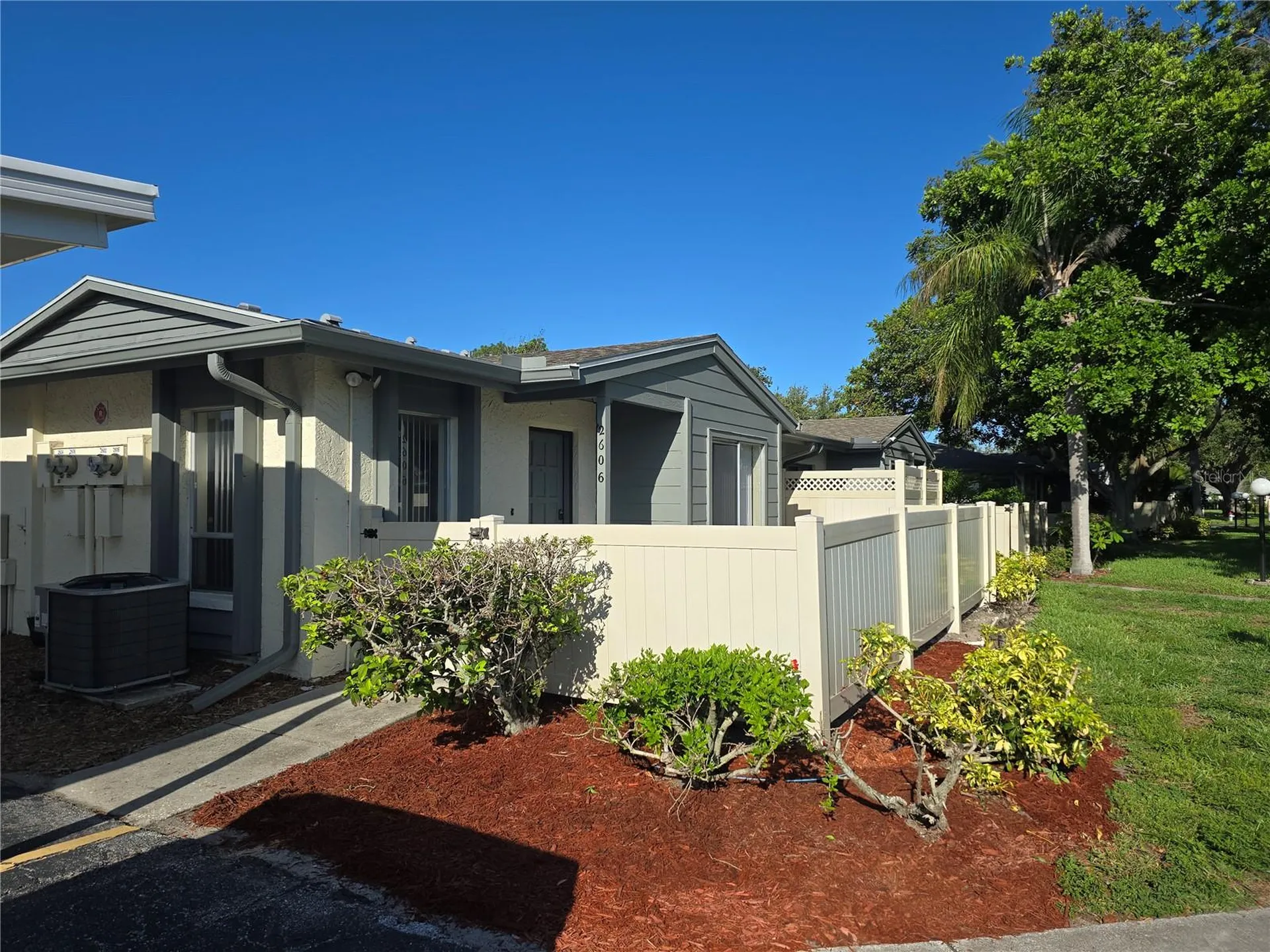 2606 29th Ave W Bradenton FL 34205
