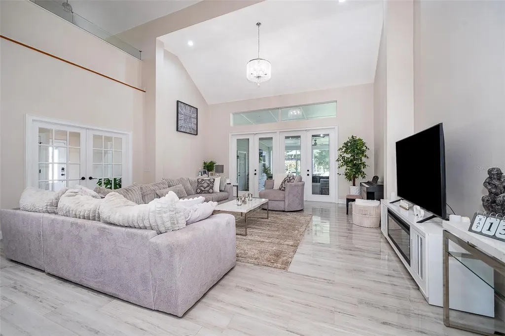 17550 County Road 455 Montverde FL 34756