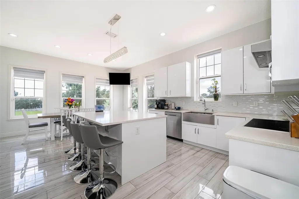 17550 County Road 455 Montverde FL 34756