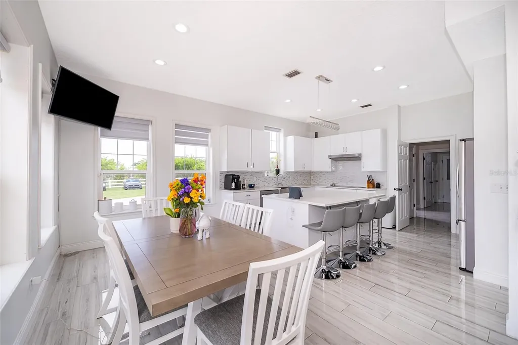 17550 County Road 455 Montverde FL 34756