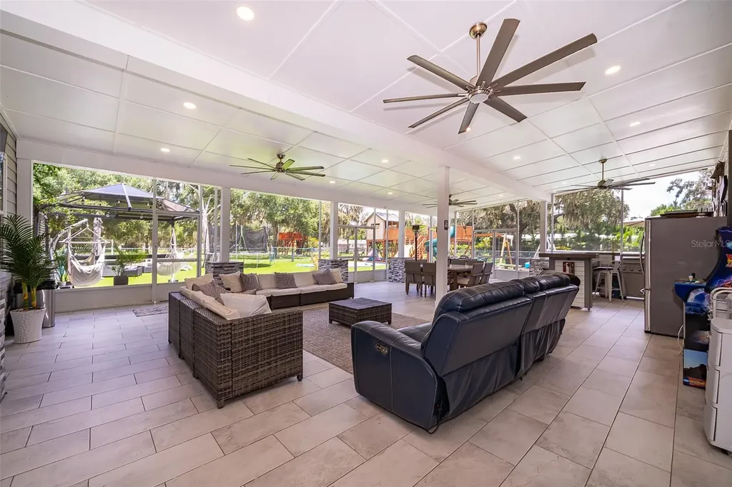 17550 County Road 455 Montverde FL 34756