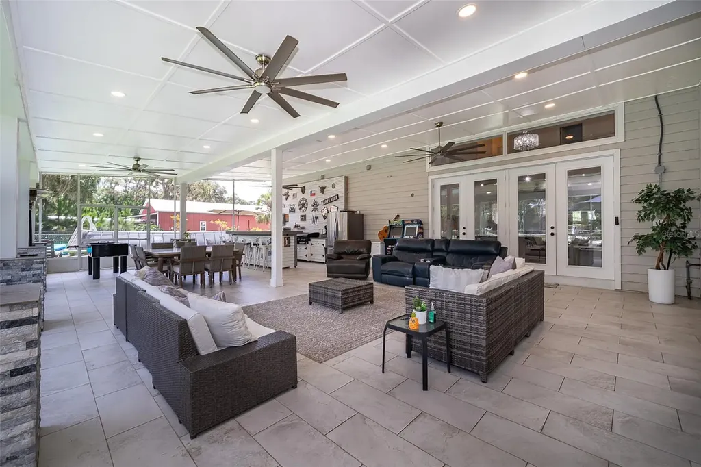 17550 County Road 455 Montverde FL 34756