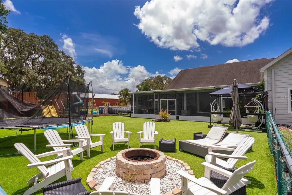 17550 County Road 455 Montverde FL 34756