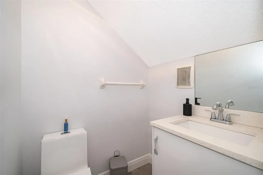 17550 County Road 455 Montverde FL 34756