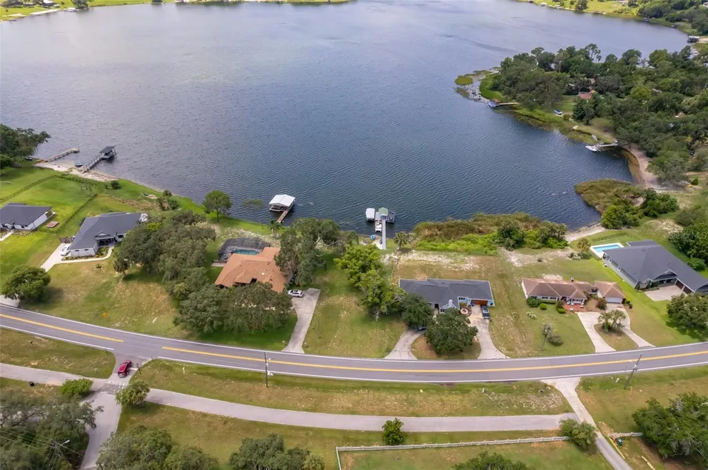 17550 County Road 455 Montverde FL 34756
