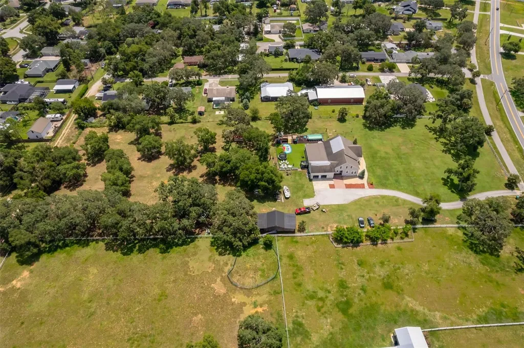 17550 County Road 455 Montverde FL 34756