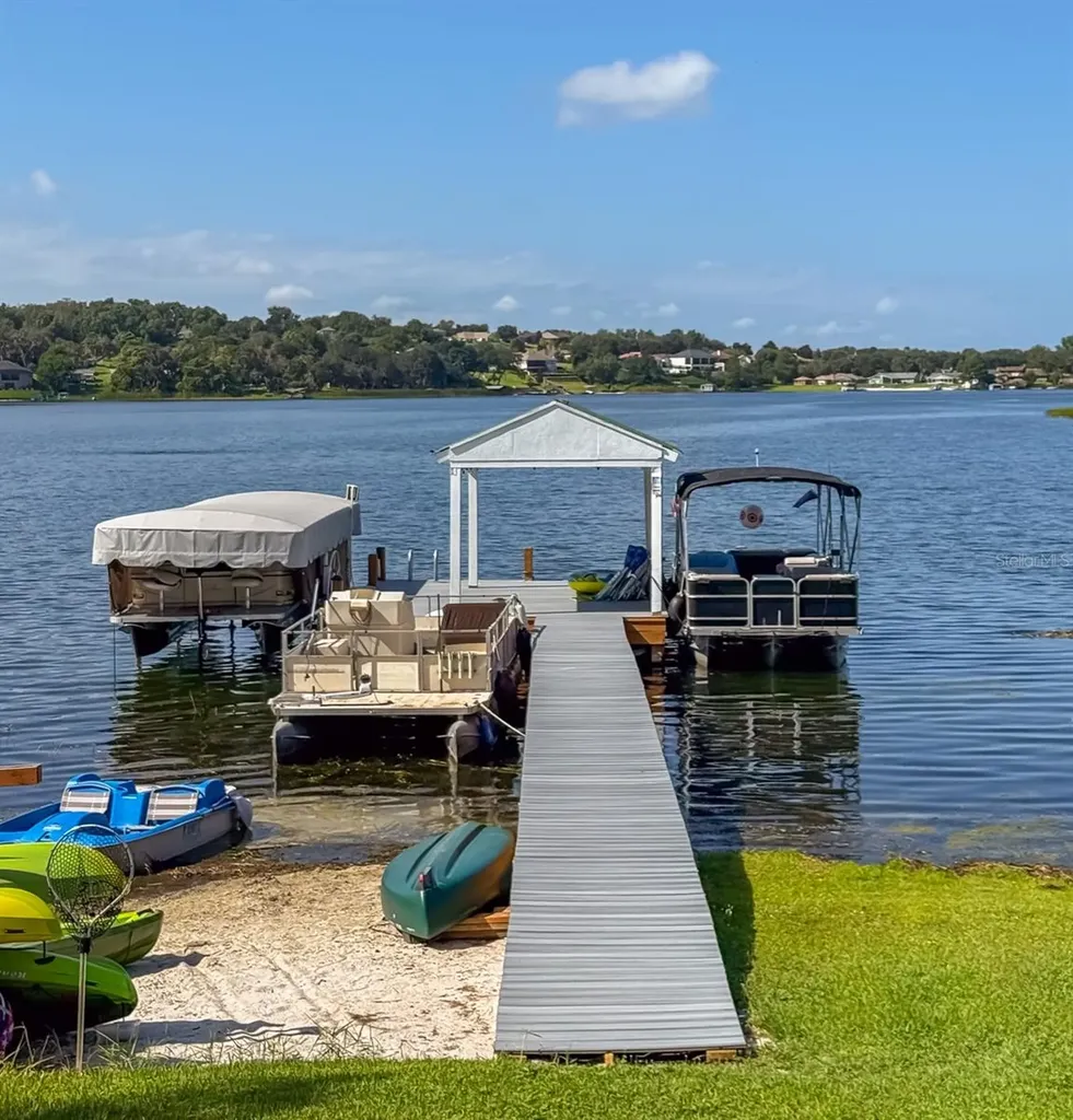 17550 County Road 455 Montverde FL 34756