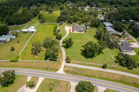 17550 County Road 455 Montverde FL 34756