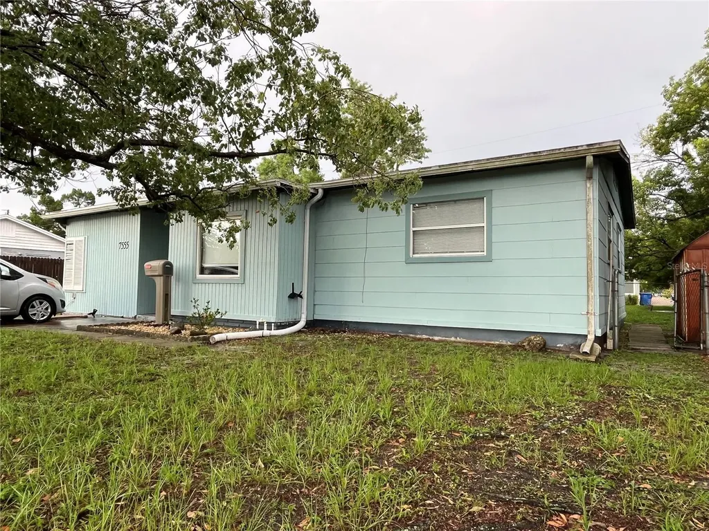7555 15th Street N St Petersburg FL 33702